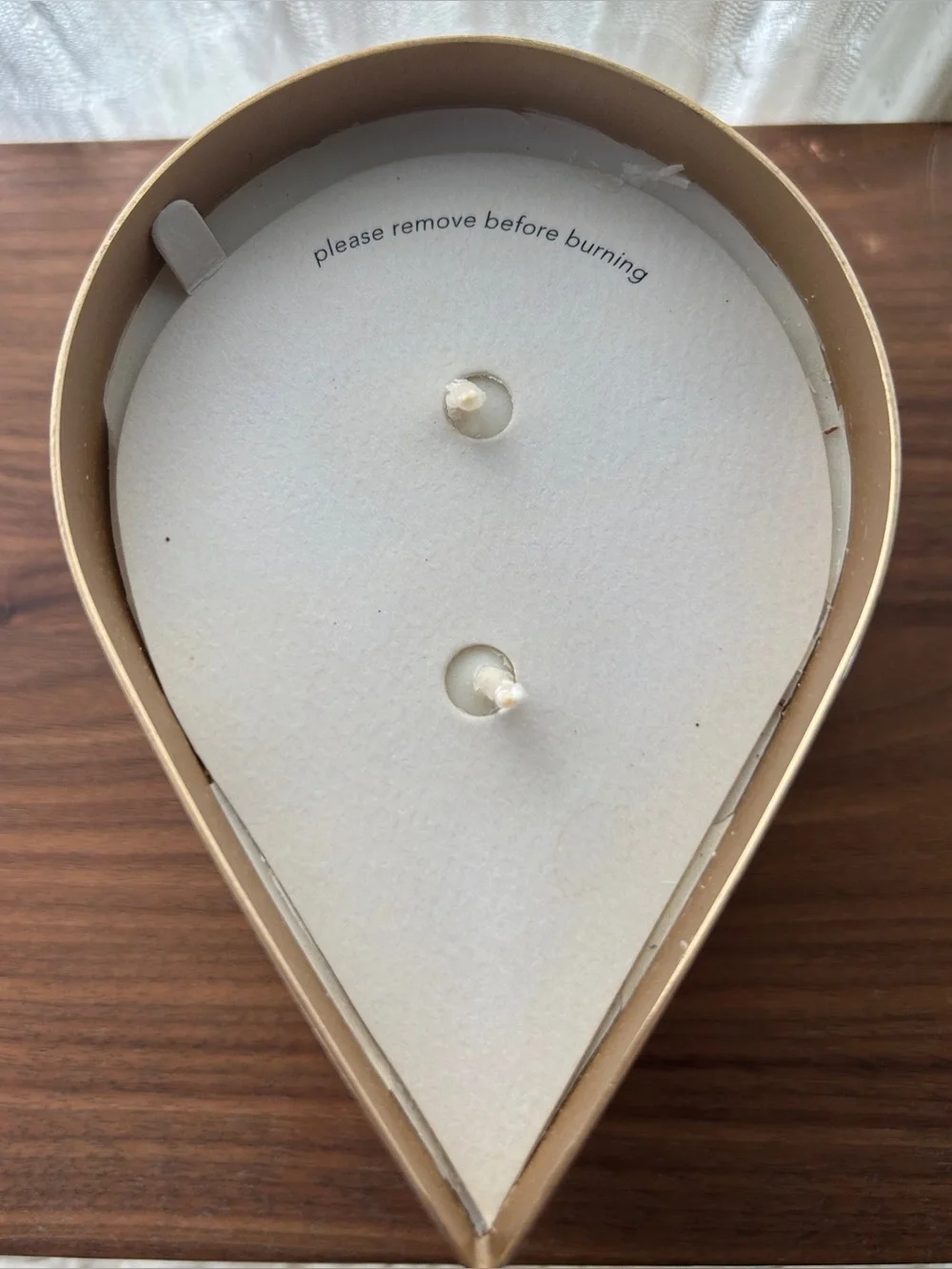 NWT Anthropologie Teardrop Fresh Sea Salt Driftwood Metal Candle